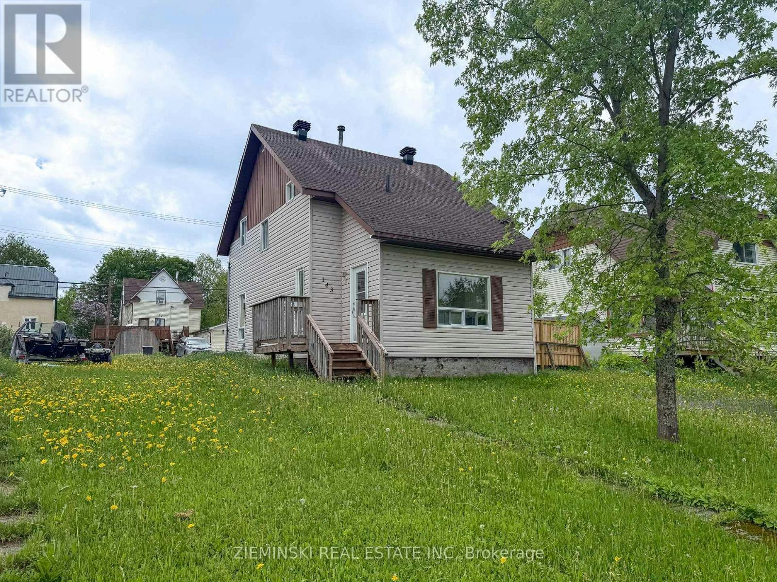 143 Essex Avenue, Iroquois Falls, ON, P0K 1E0