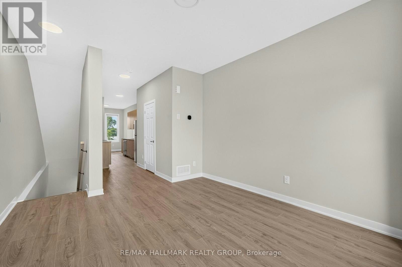 285 Lamarche Avenue, Ottawa, ON, K1W 0Y3 - 13