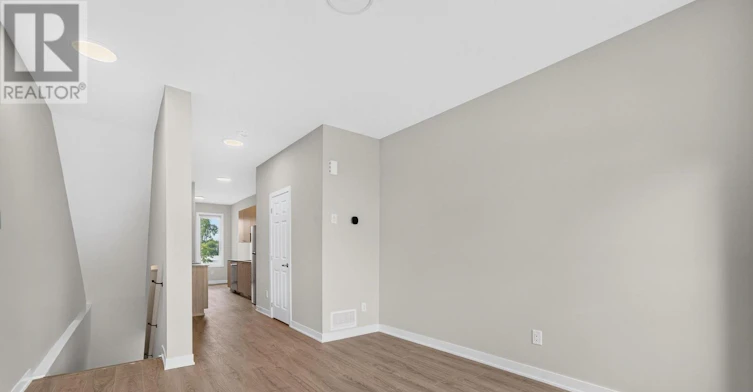 285 Lamarche Avenue, Ottawa, ON, K1W 0Y3 - 13