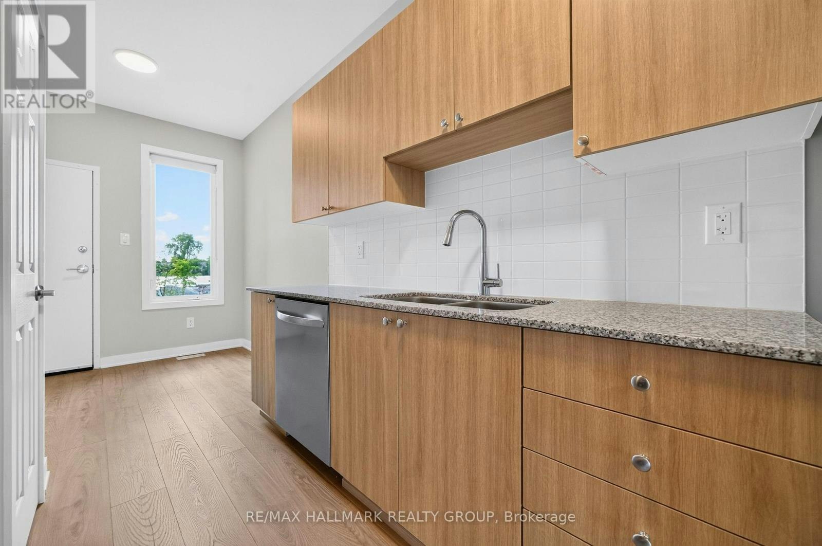 285 Lamarche Avenue, Ottawa, ON, K1W 0Y3 - 10