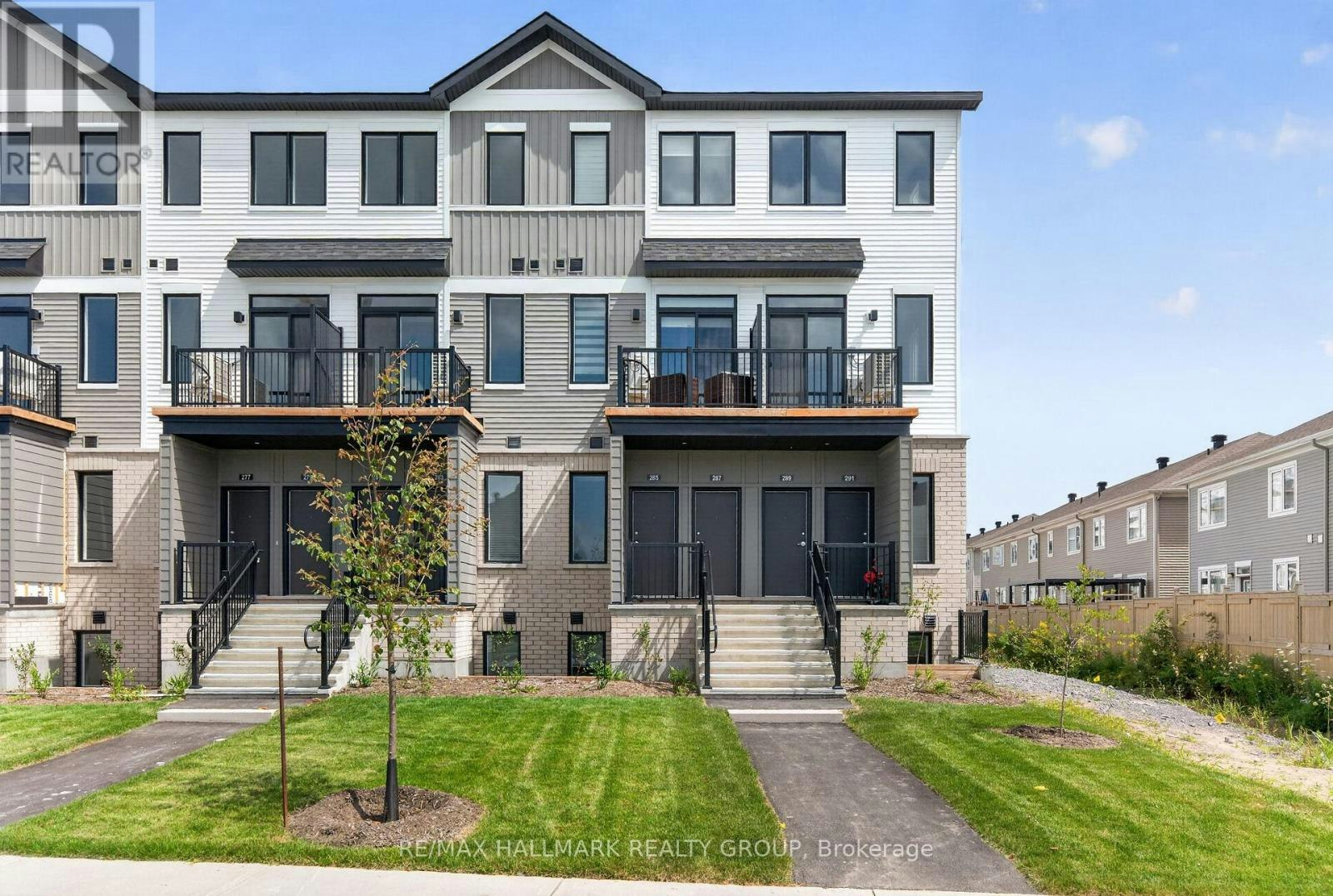 285 Lamarche Avenue, Ottawa, ON, K1W 0Y3 - 2