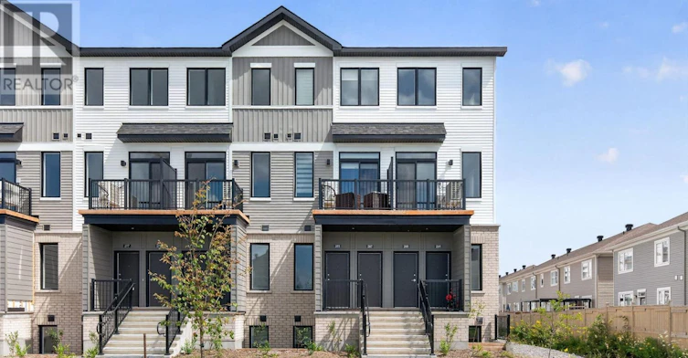 285 Lamarche Avenue, Ottawa, ON, K1W 0Y3 - 2