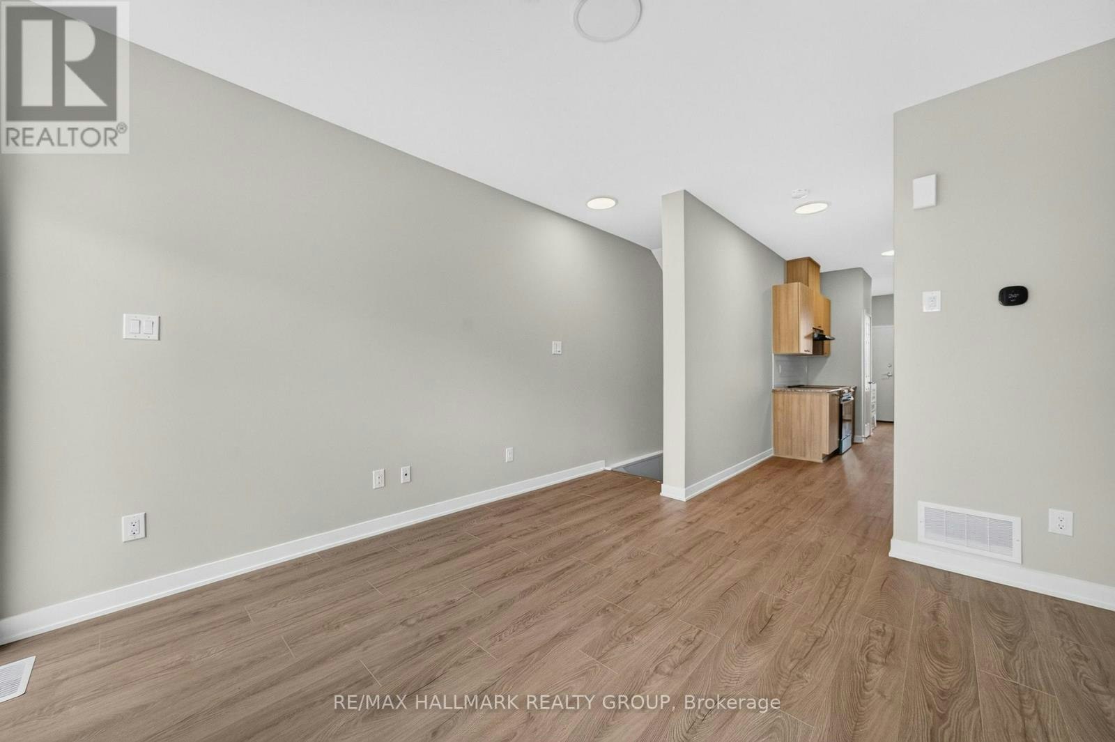 285 Lamarche Avenue, Ottawa, ON, K1W 0Y3 - 14