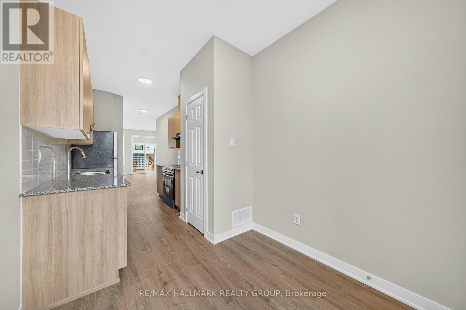 285 Lamarche Avenue, Ottawa, ON, K1W 0Y3 - 6