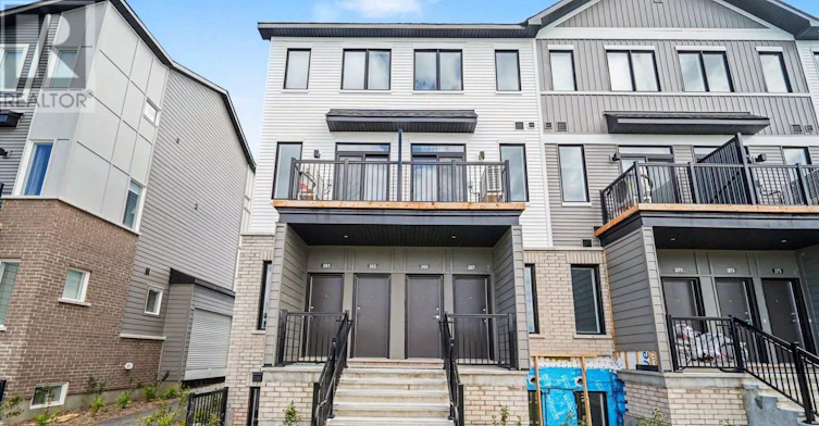 265 Lamarche Avenue, Ottawa, ON, K1W 0M5 - 2