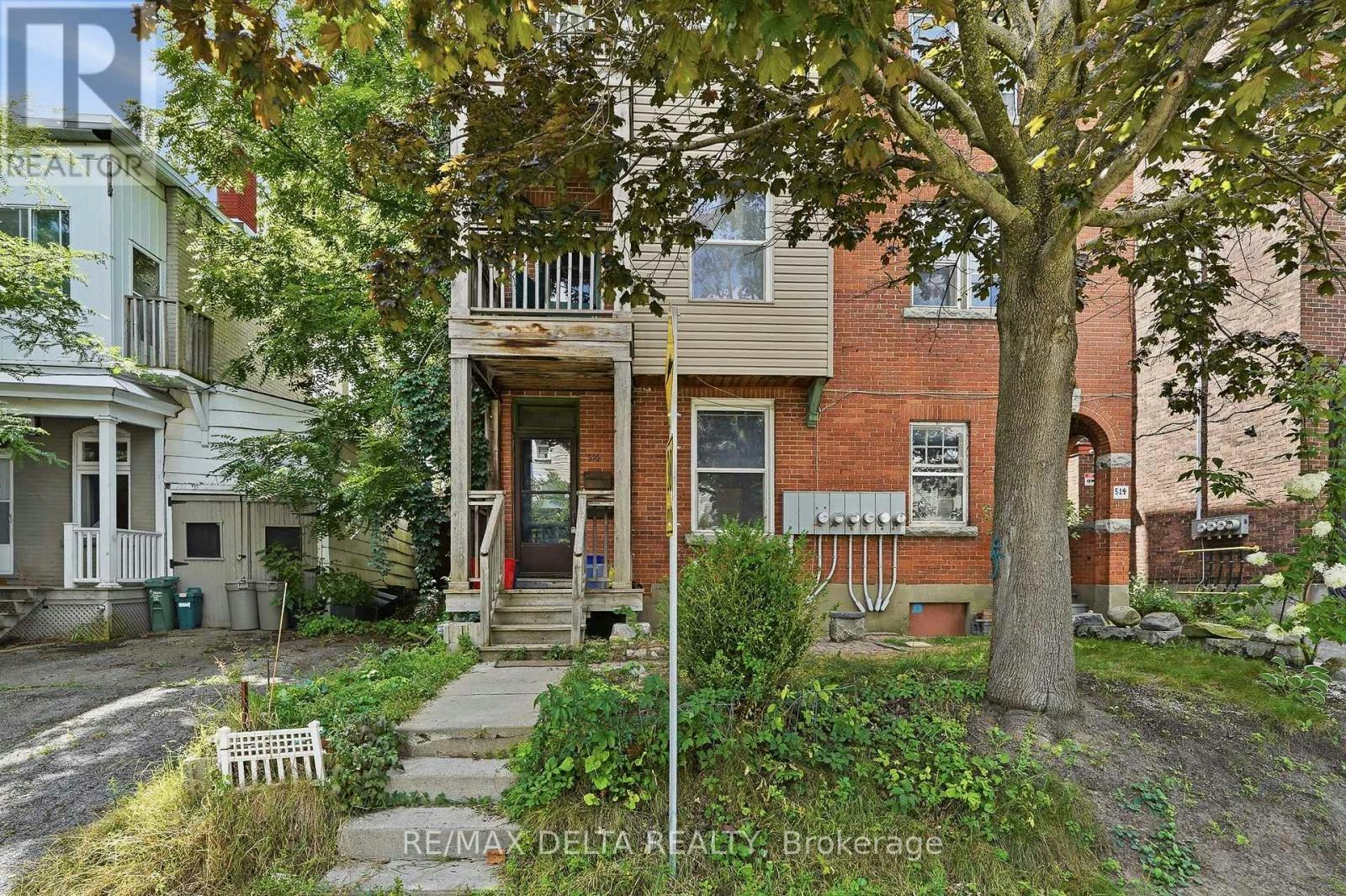 2-516 Bay Street, Ottawa, ON, K1R 6B2 - 2