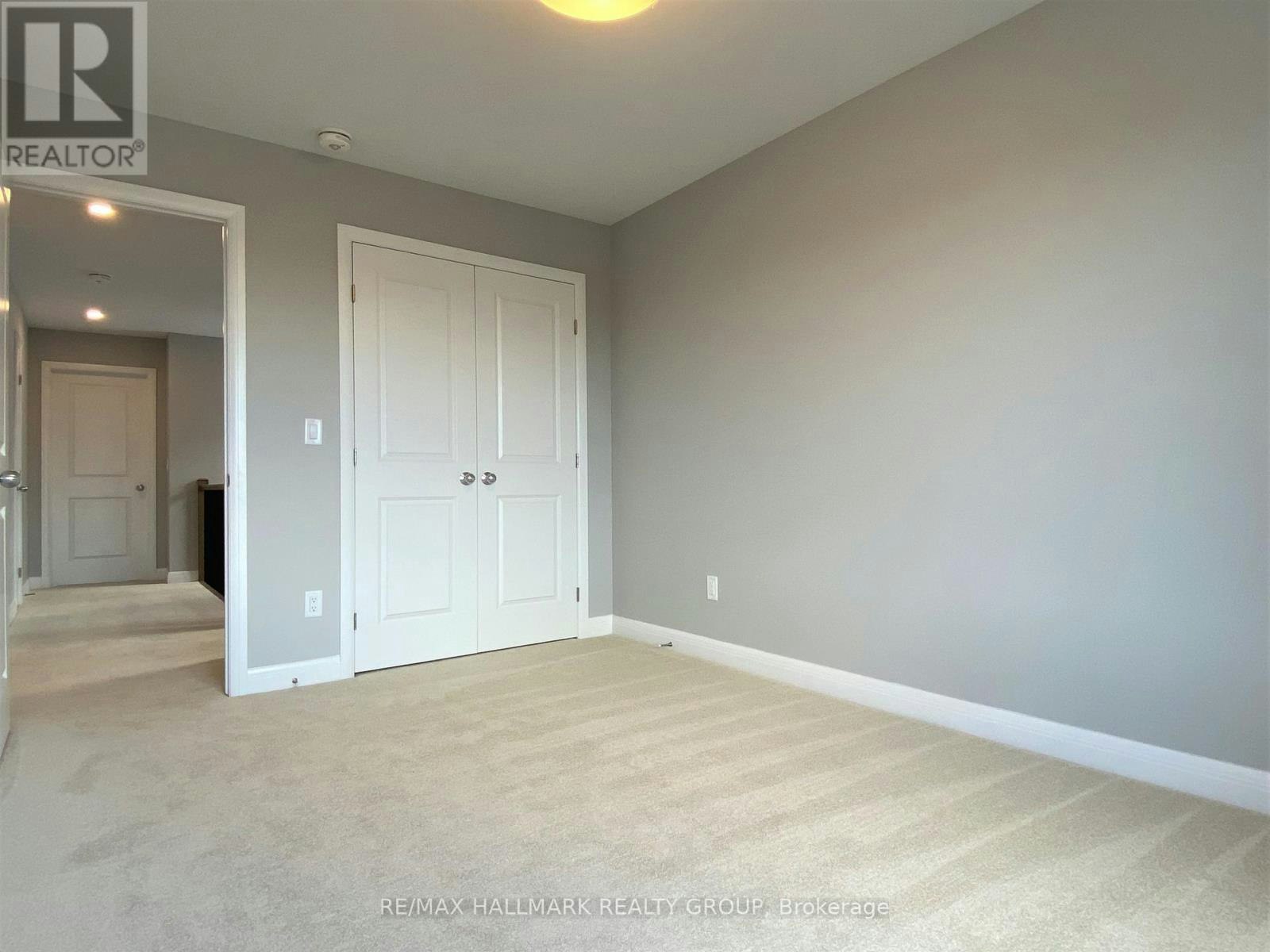 72 Michael Stoqua Street W, Ottawa, ON, K1K 5A2 - 25