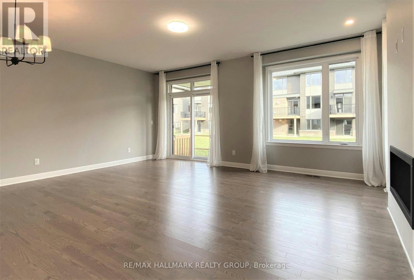 72 Michael Stoqua Street W, Ottawa, ON, K1K 5A2 - 11