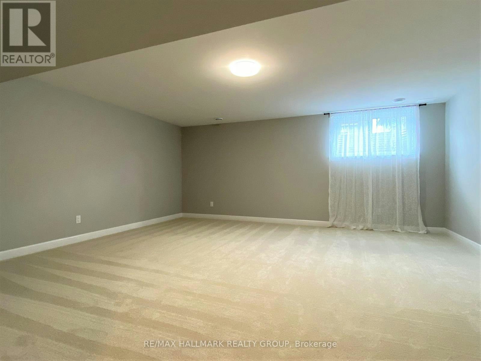 72 Michael Stoqua Street W, Ottawa, ON, K1K 5A2 - 29