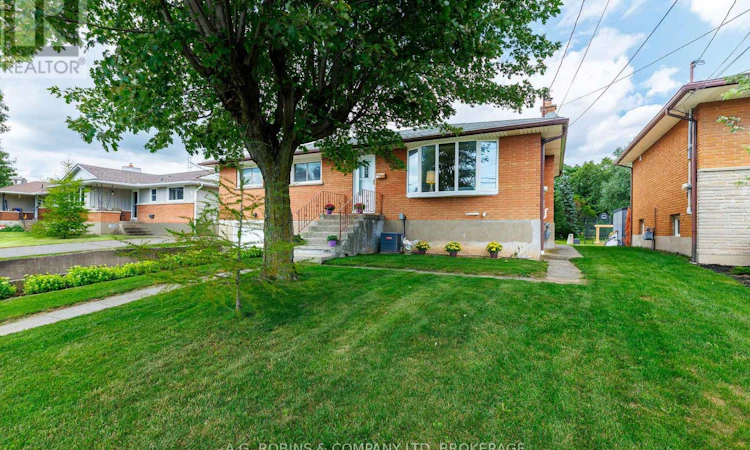 12 Berkley Avenue