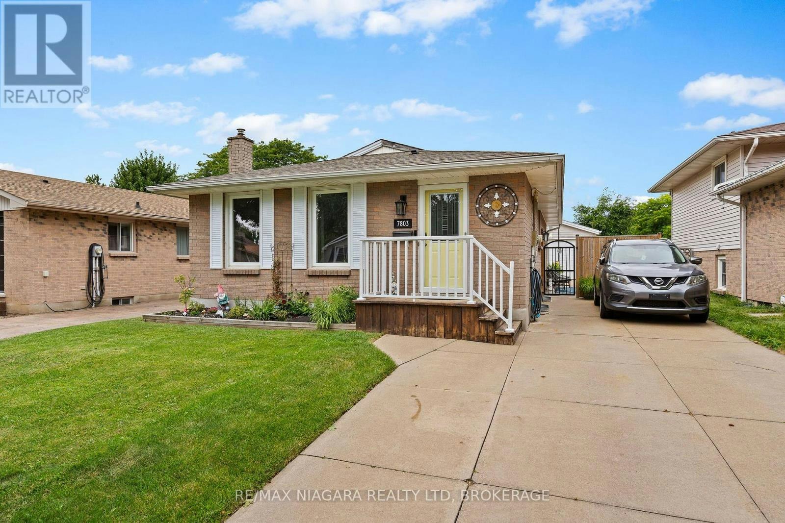 7803 Salisbury Place, Niagara Falls, ON, L2H 2N1