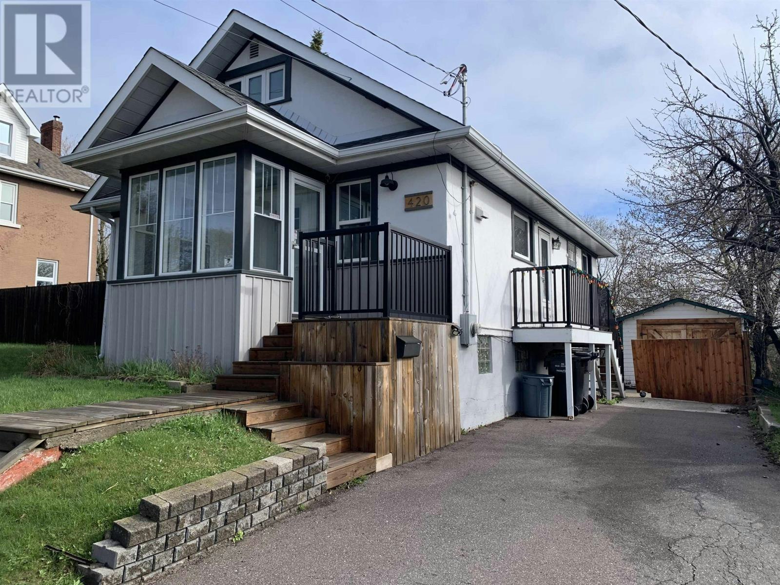420 Van Norman Street, Thunder Bay, ON, P7A 4C7