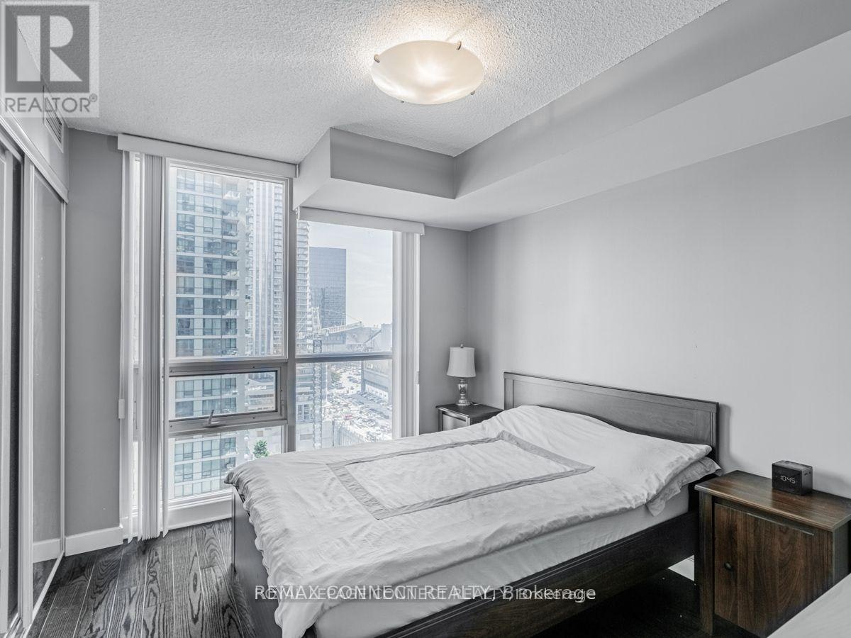 1407-18 Harbour Street, Toronto, ON, M5J 2Z6 - 16