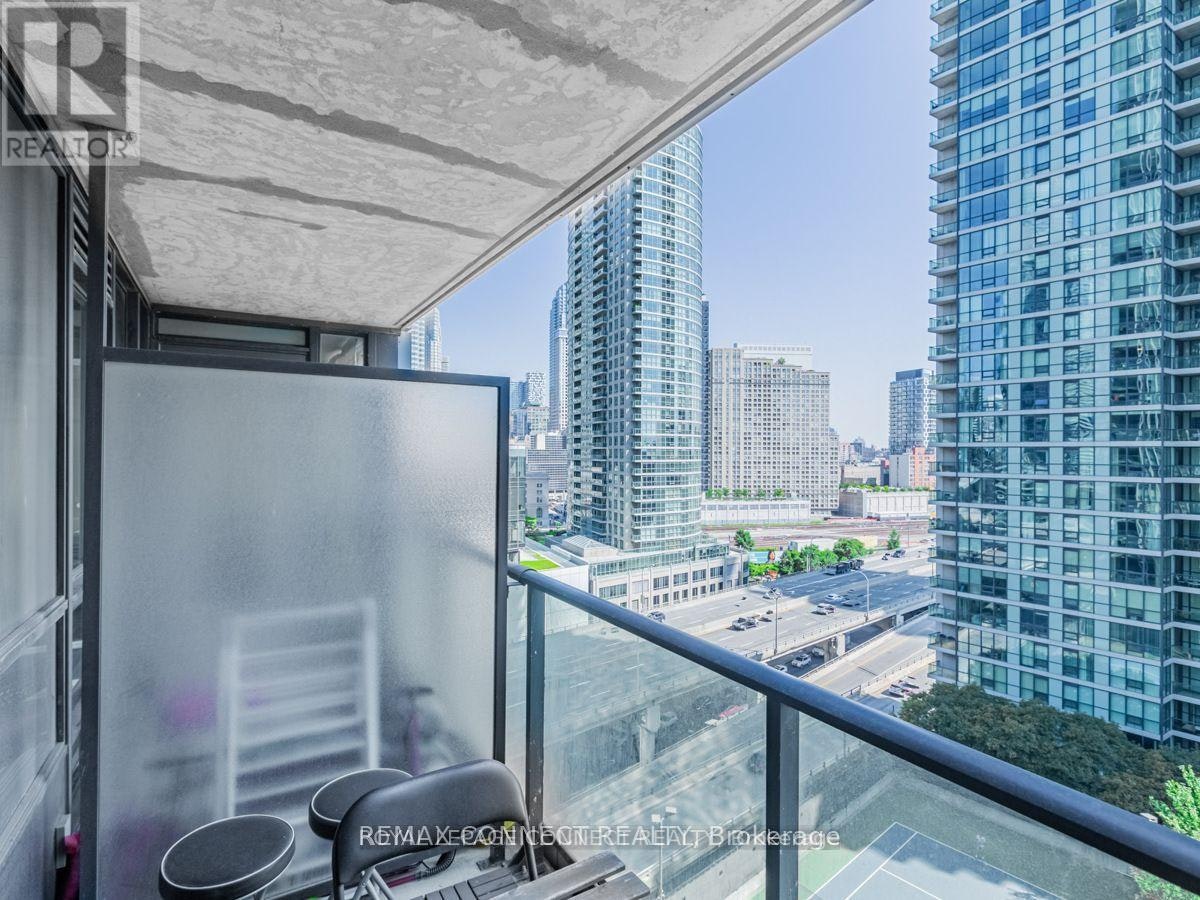 1407-18 Harbour Street, Toronto, ON, M5J 2Z6 - 20