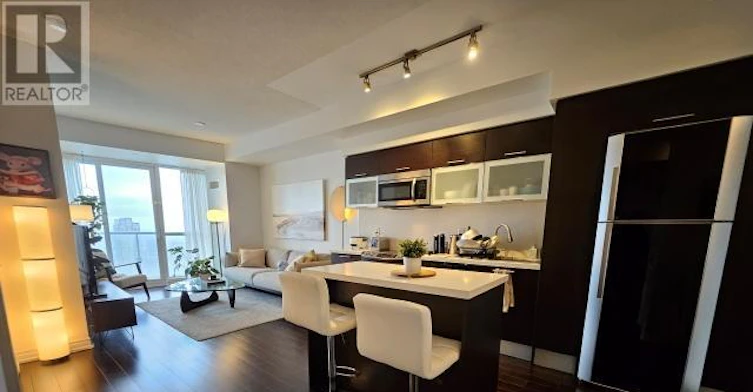 4205-386 Yonge Street, Toronto, ON, M5B 0A5 - 2