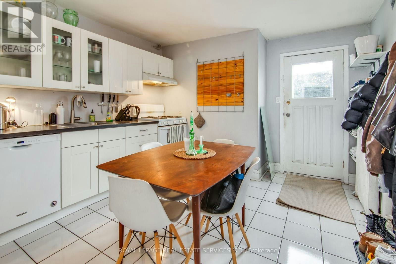 2-50 Rusholme Road, Toronto, ON, M6J 3H5 - 7