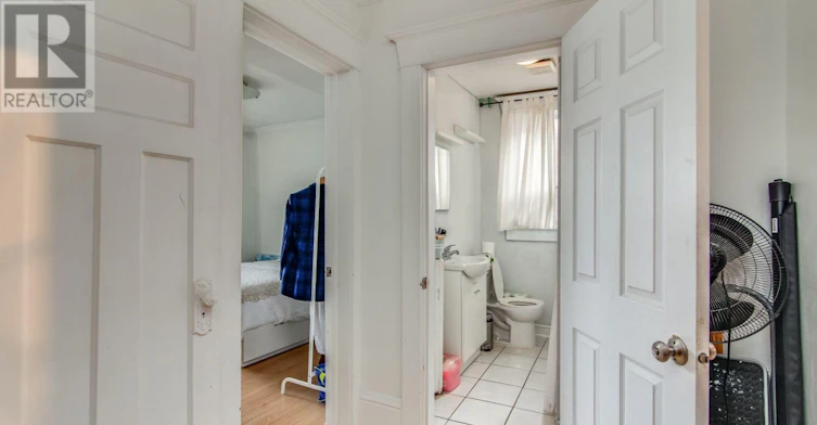 2-50 Rusholme Road, Toronto, ON, M6J 3H5 - 12