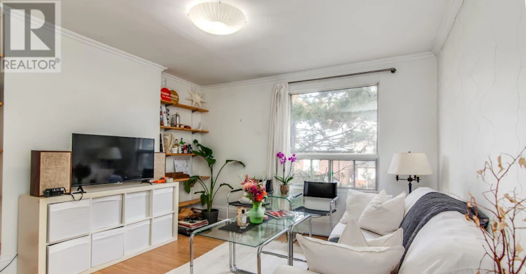 2-50 Rusholme Road, Toronto, ON, M6J 3H5