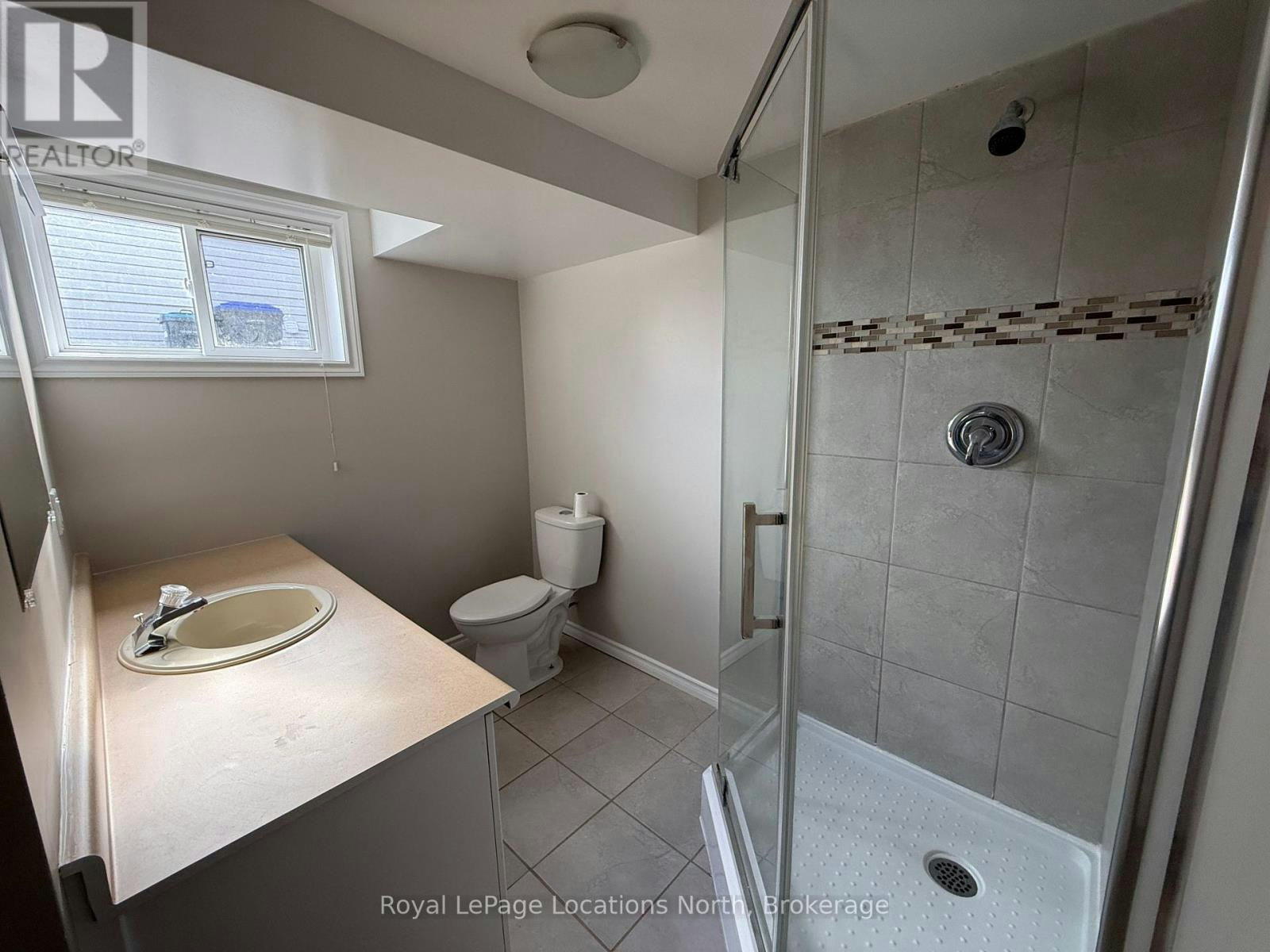 LOWER-51 Raglan Street, Collingwood, ON, L9Y 4Y6 - 17