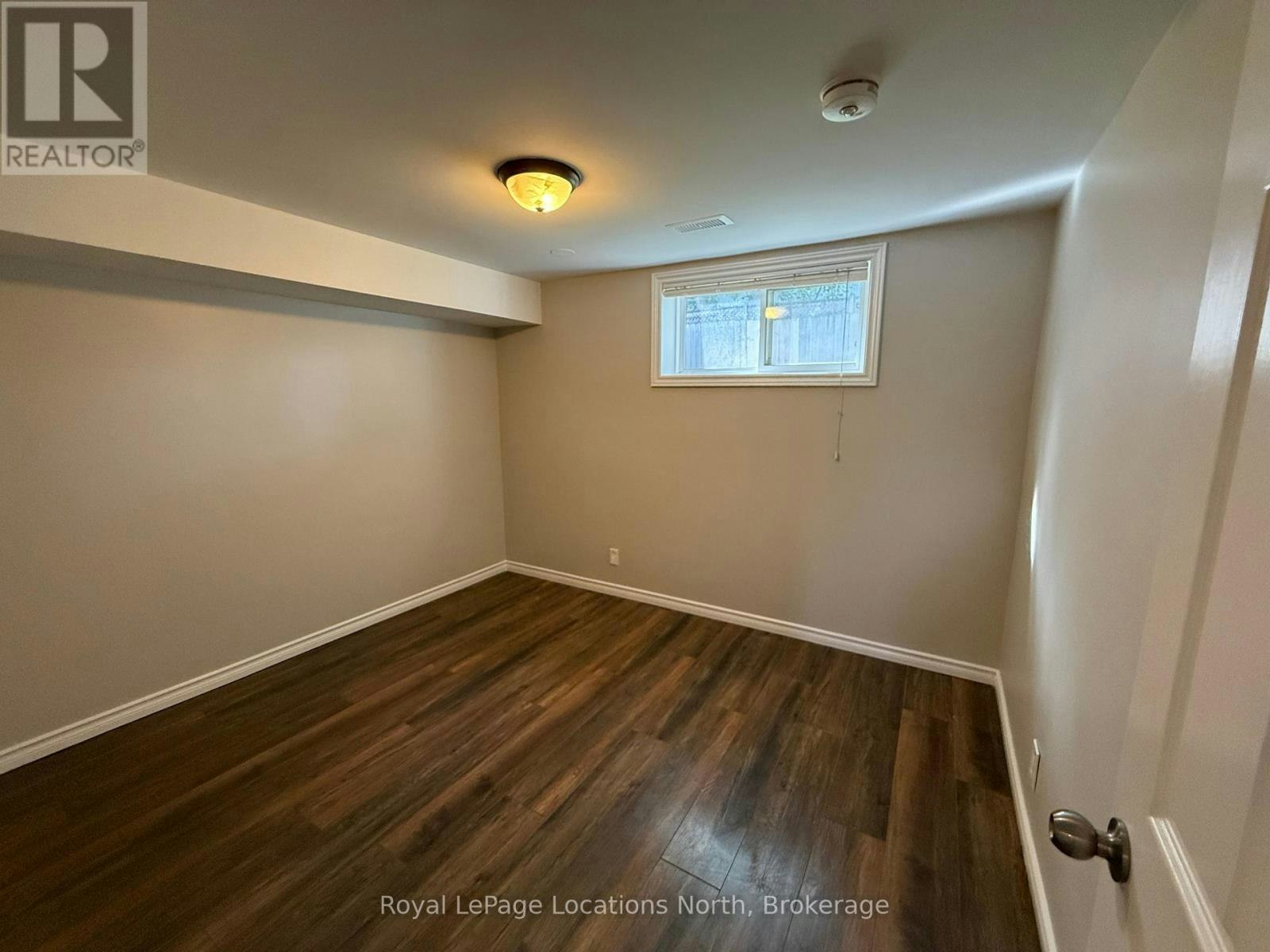 LOWER-51 Raglan Street, Collingwood, ON, L9Y 4Y6 - 15