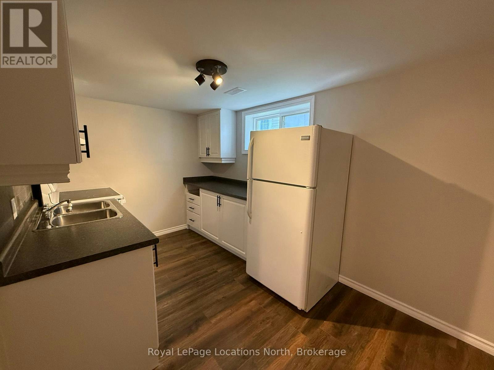 LOWER-51 Raglan Street, Collingwood, ON, L9Y 4Y6 - 10