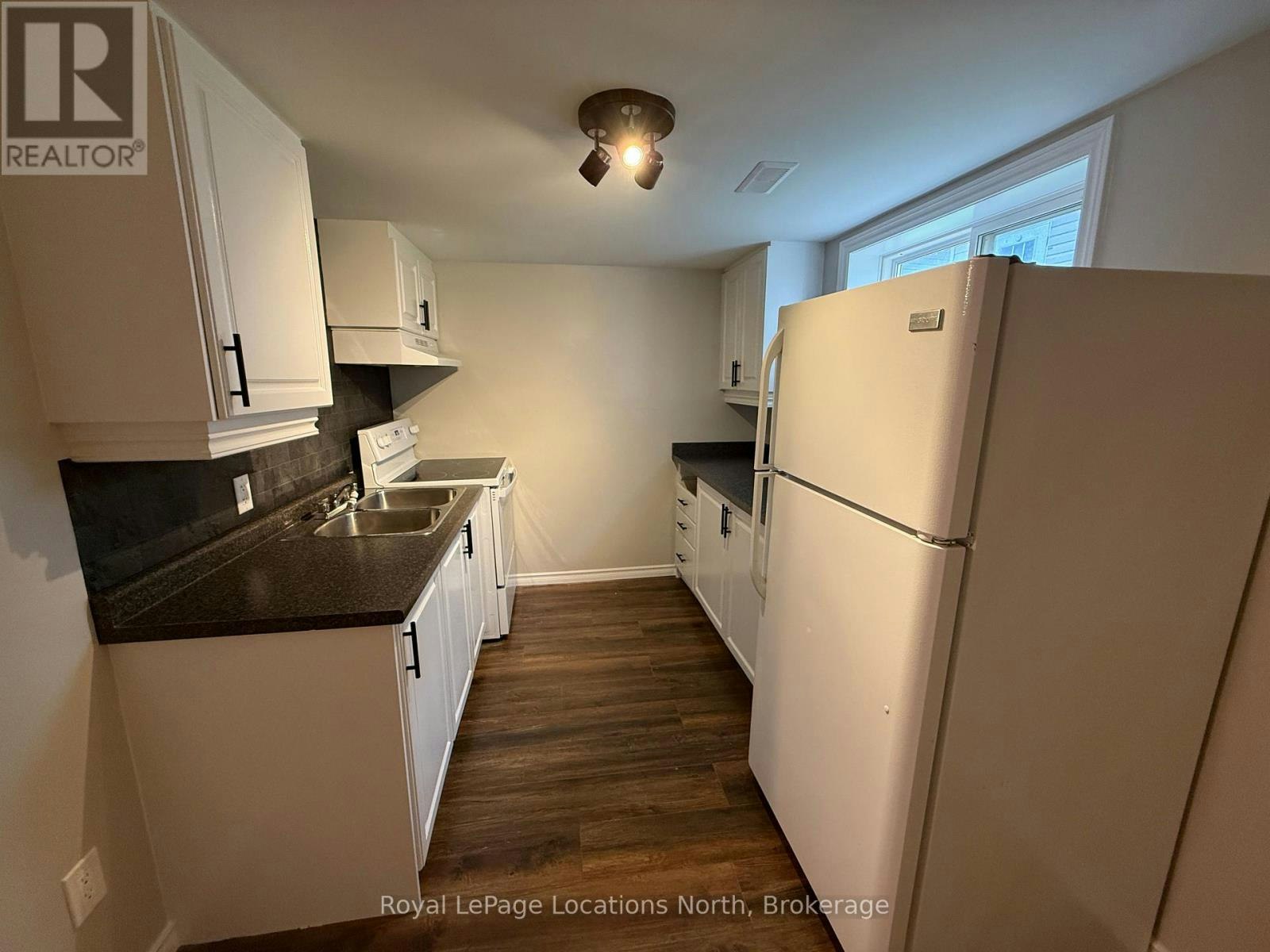 LOWER-51 Raglan Street, Collingwood, ON, L9Y 4Y6 - 11
