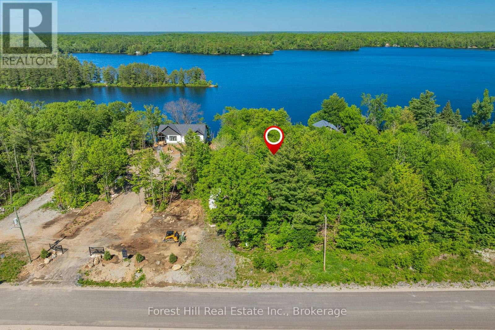 18 Hawkins Point Road, Georgian Bay, ON, P0C 1A0