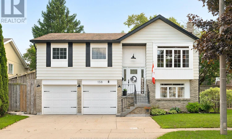 158 Autumn Hill Crescent