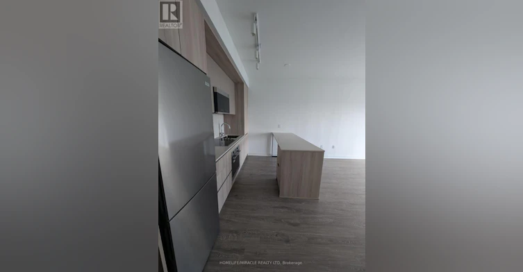 718-2485 Eglinton Avenue W, Mississauga, ON, L5M 2V8 - 3
