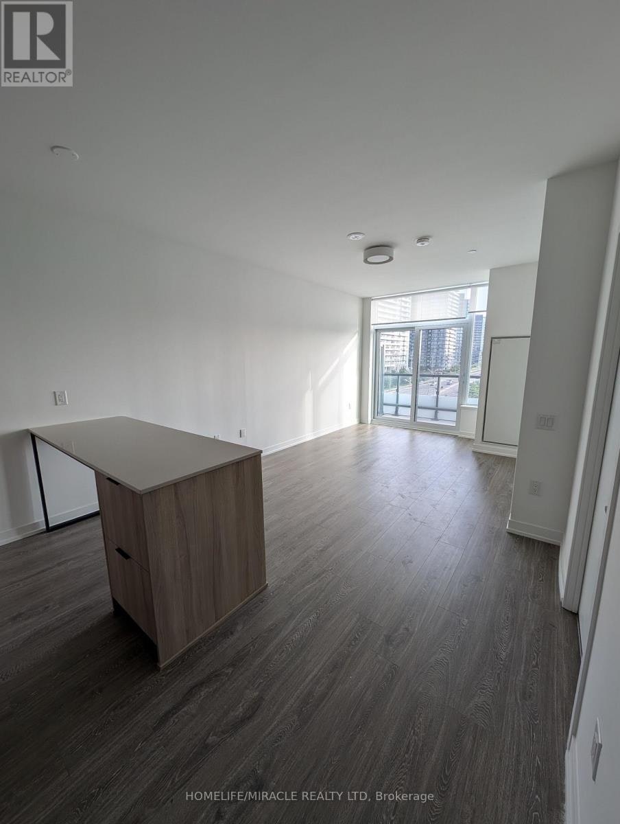 718-2485 Eglinton Avenue W, Mississauga, ON, L5M 2V8 - 4