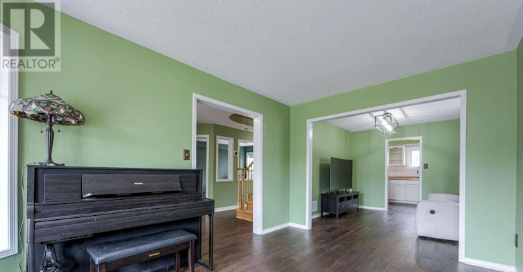 6364 Alderwood Trail, Mississauga, ON, L5N 6X1 - 11
