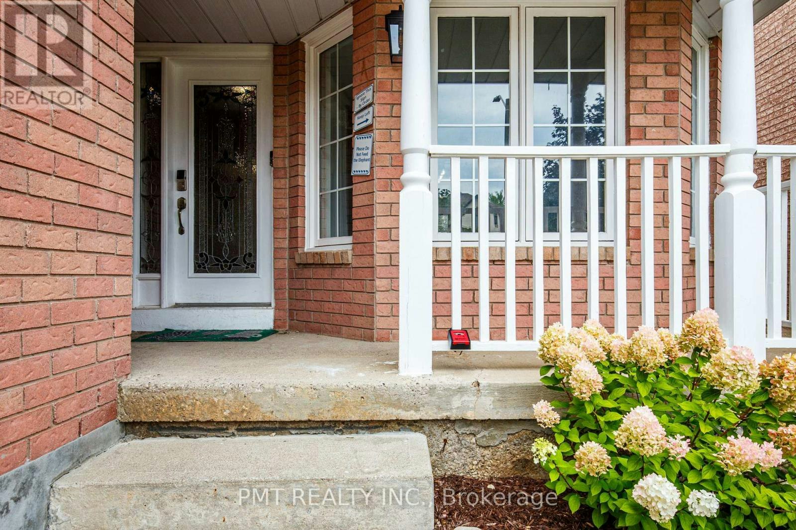6364 Alderwood Trail, Mississauga, ON, L5N 6X1 - 2
