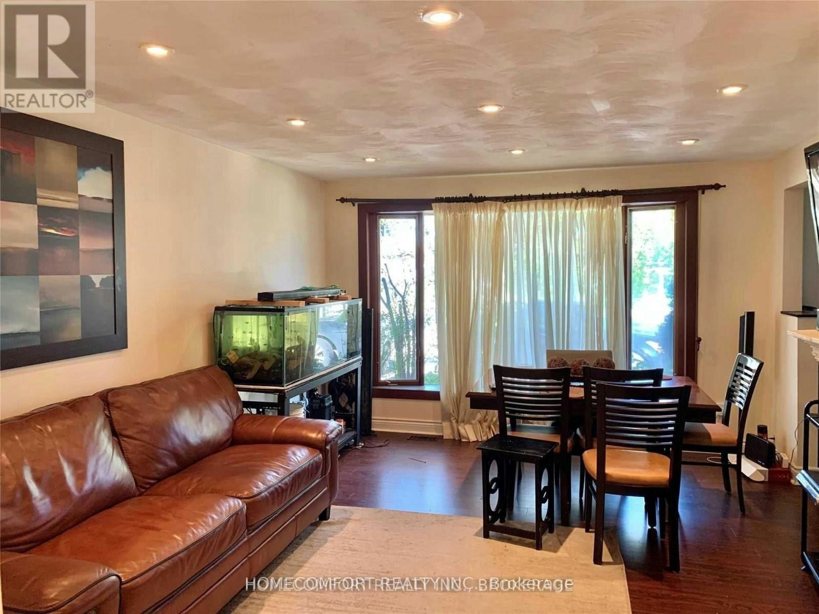 325 The West Way, Toronto, ON, M9R 1H1 - 3