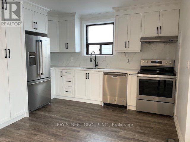 UPPER-358 Horner Avenue, Toronto, ON, M8W 1Z9 - 6