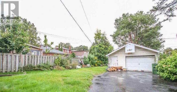 UPPER-358 Horner Avenue, Toronto, ON, M8W 1Z9 - 12