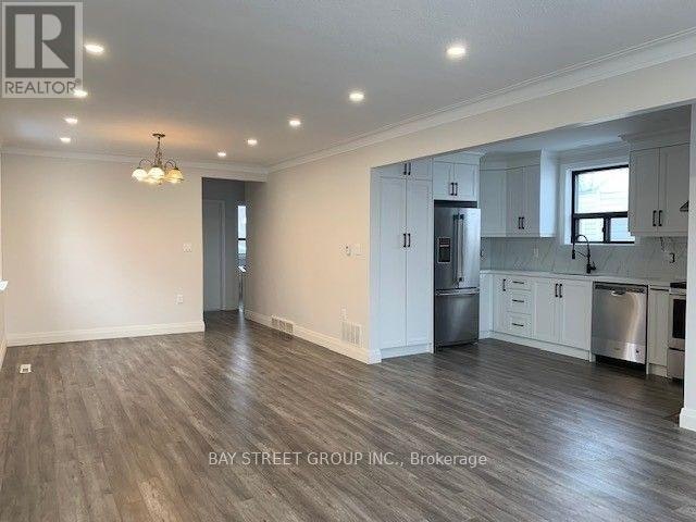 UPPER-358 Horner Avenue, Toronto, ON, M8W 1Z9 - 2