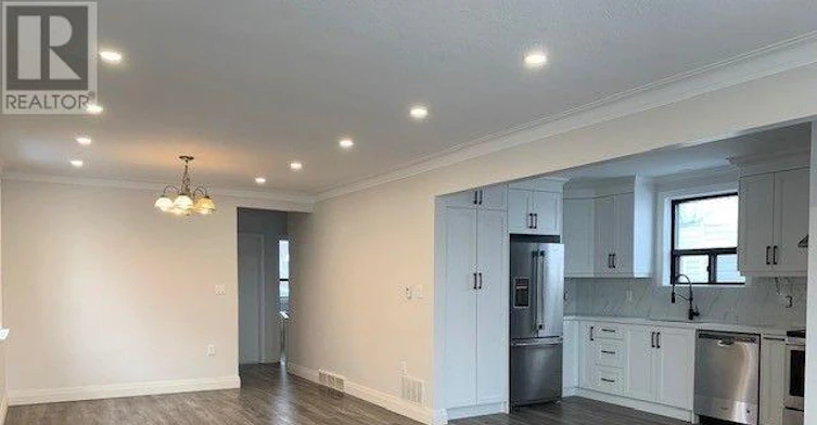 UPPER-358 Horner Avenue, Toronto, ON, M8W 1Z9 - 2