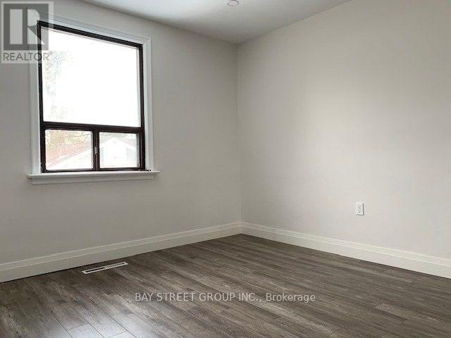 UPPER-358 Horner Avenue, Toronto, ON, M8W 1Z9 - 9