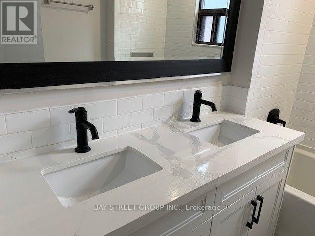 UPPER-358 Horner Avenue, Toronto, ON, M8W 1Z9 - 10