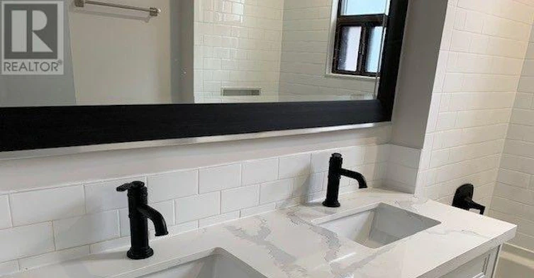 UPPER-358 Horner Avenue, Toronto, ON, M8W 1Z9 - 10