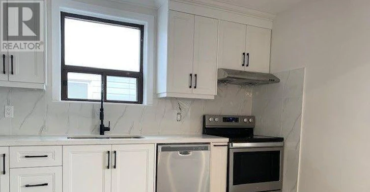 UPPER-358 Horner Avenue, Toronto, ON, M8W 1Z9 - 5