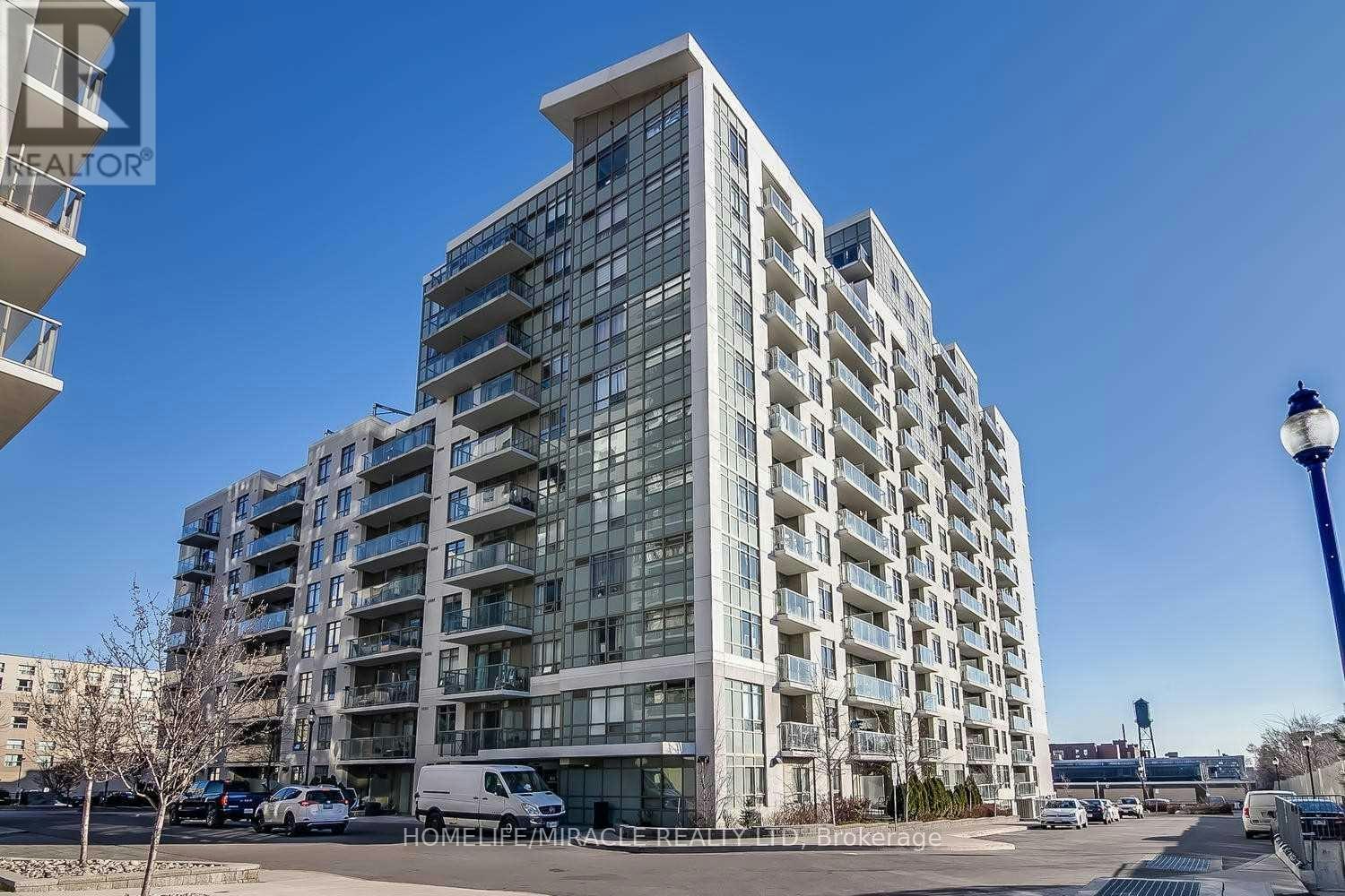 423-816 Lansdowne Avenue, Toronto, ON, M6H 4K6