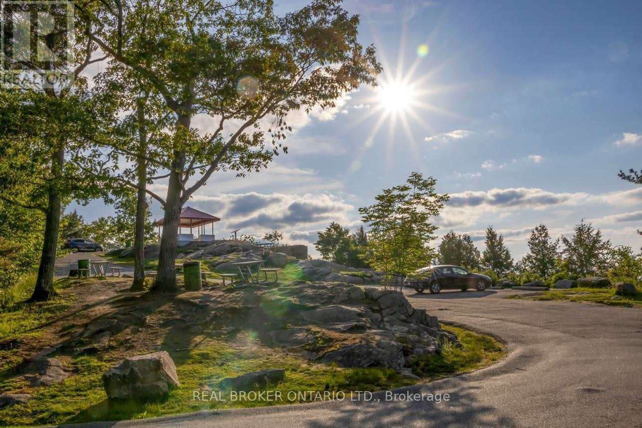 6 Suncrest Lane, Huntsville, ON, P1H 1G1 - 45
