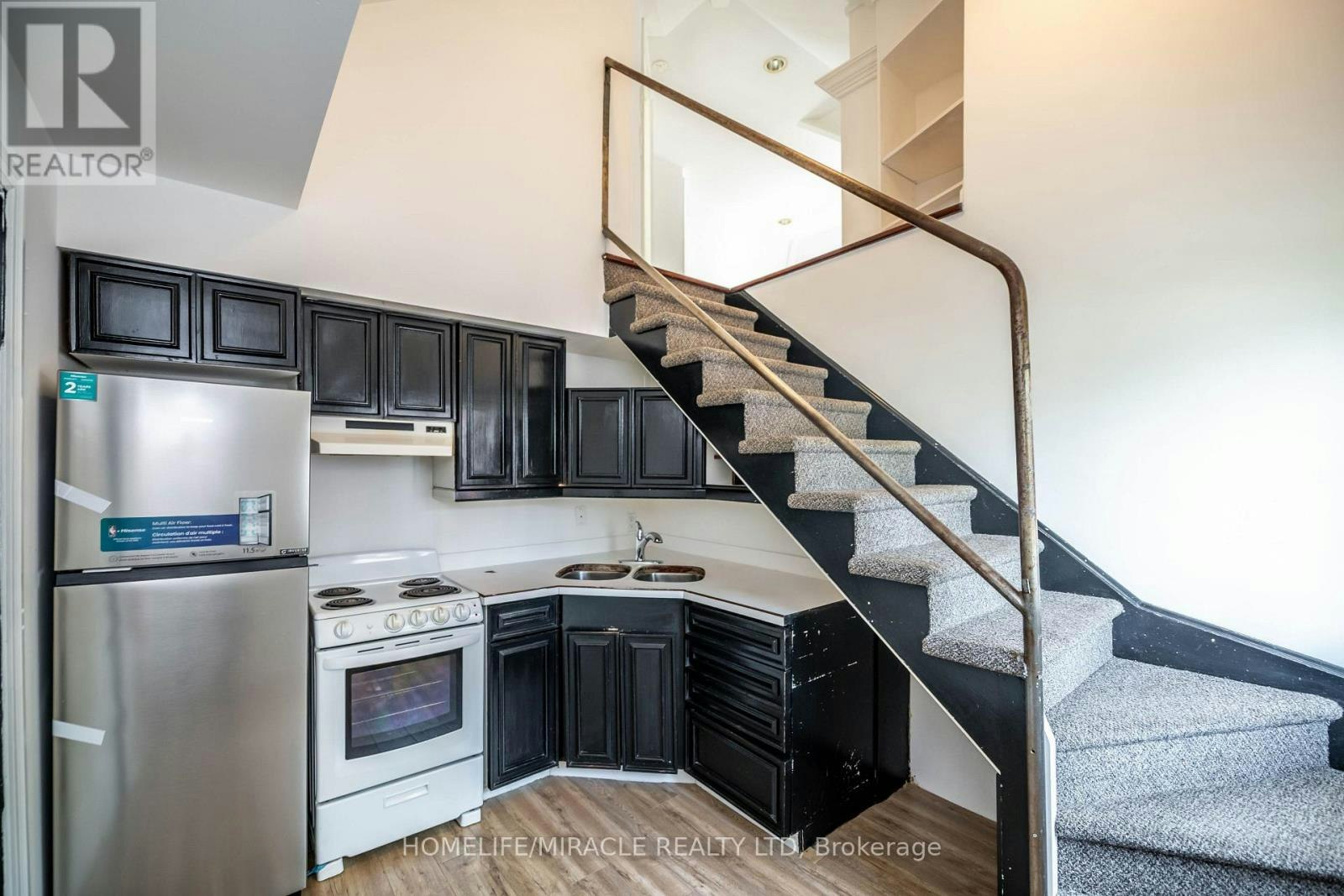2-4975 Mcrae Street, Niagara Falls, ON, L2E 1P2 - 11