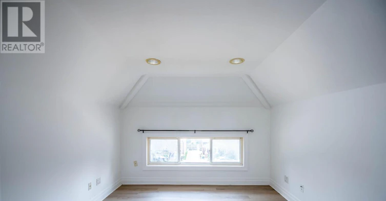 2-4975 Mcrae Street, Niagara Falls, ON, L2E 1P2 - 15