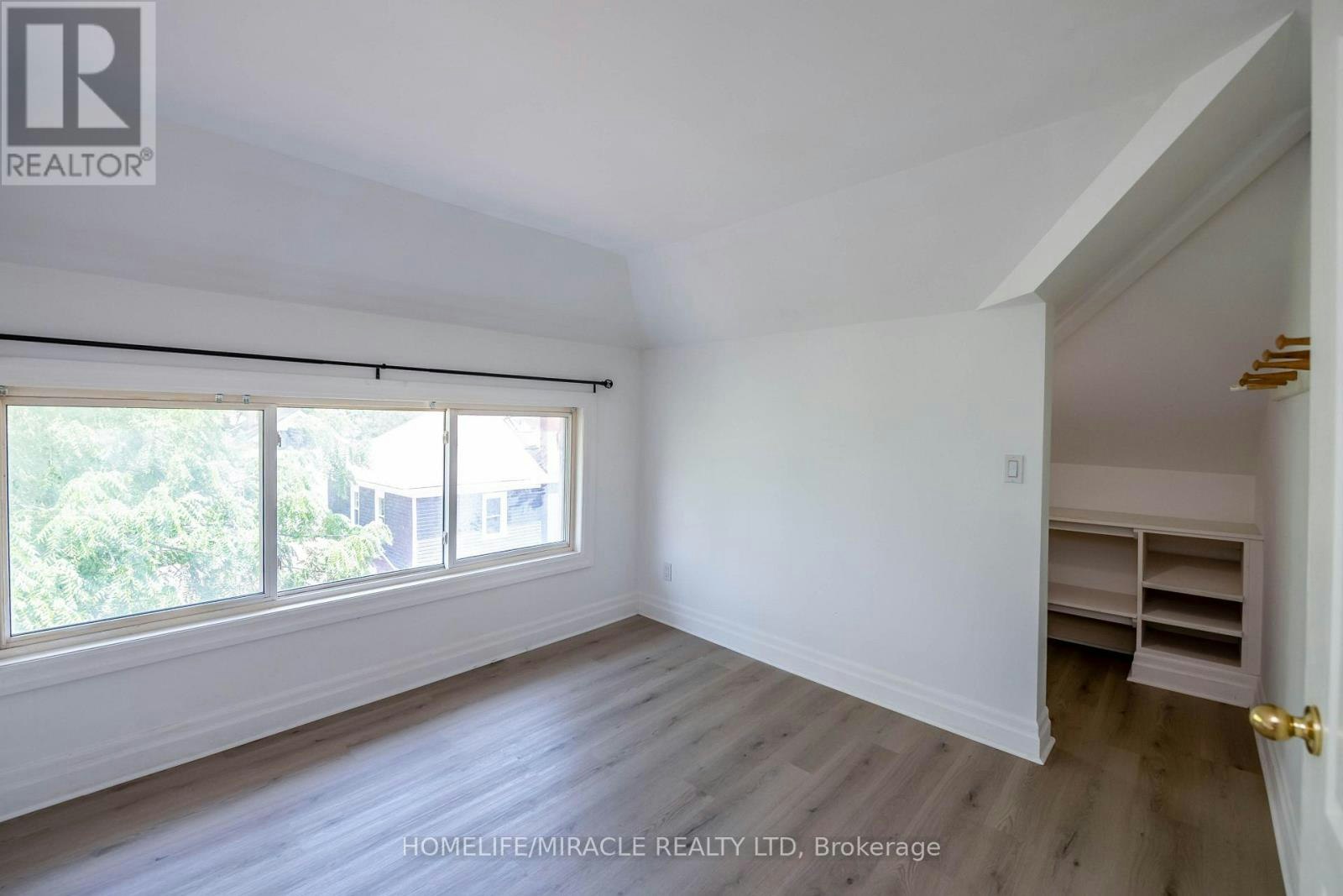 2-4975 Mcrae Street, Niagara Falls, ON, L2E 1P2 - 17