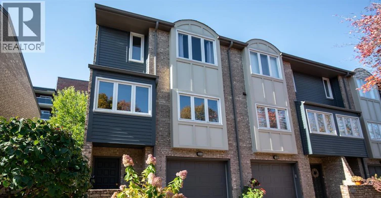 5-3925 Riverside Drive, Windsor, ON, N8Y 1B1