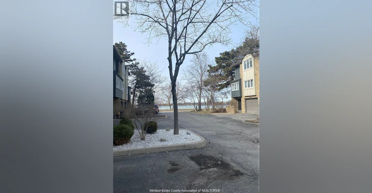 5-3925 Riverside Drive, Windsor, ON, N8Y 1B1 - 24
