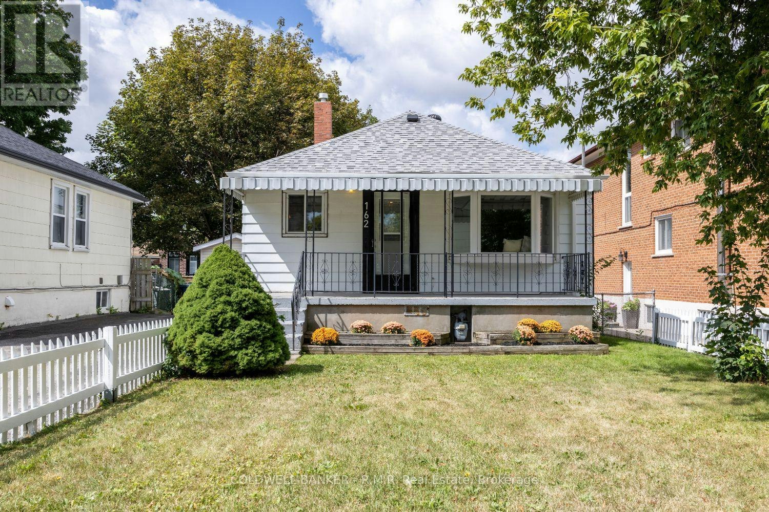 162 Magnolia Avenue, Toronto, ON, M1K 3K8