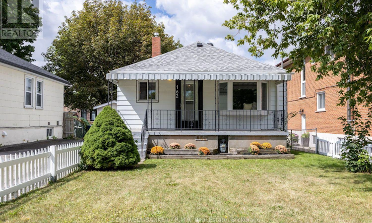 162 Magnolia Avenue